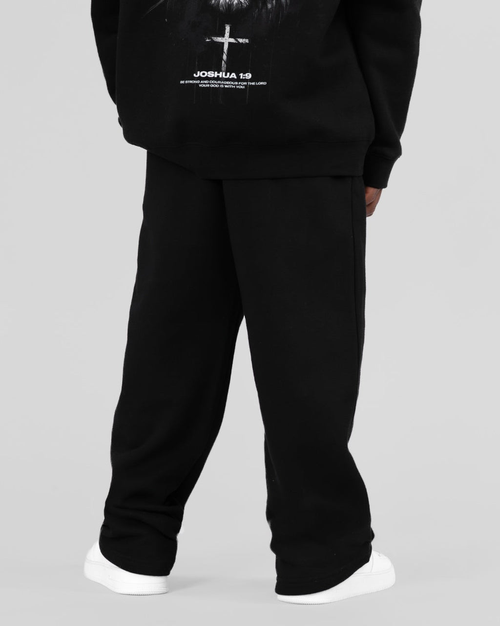 Essential Youth Joggers – Straight Fit
