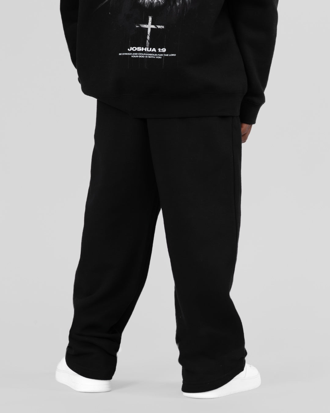 Essential Youth Joggers – Straight Fit