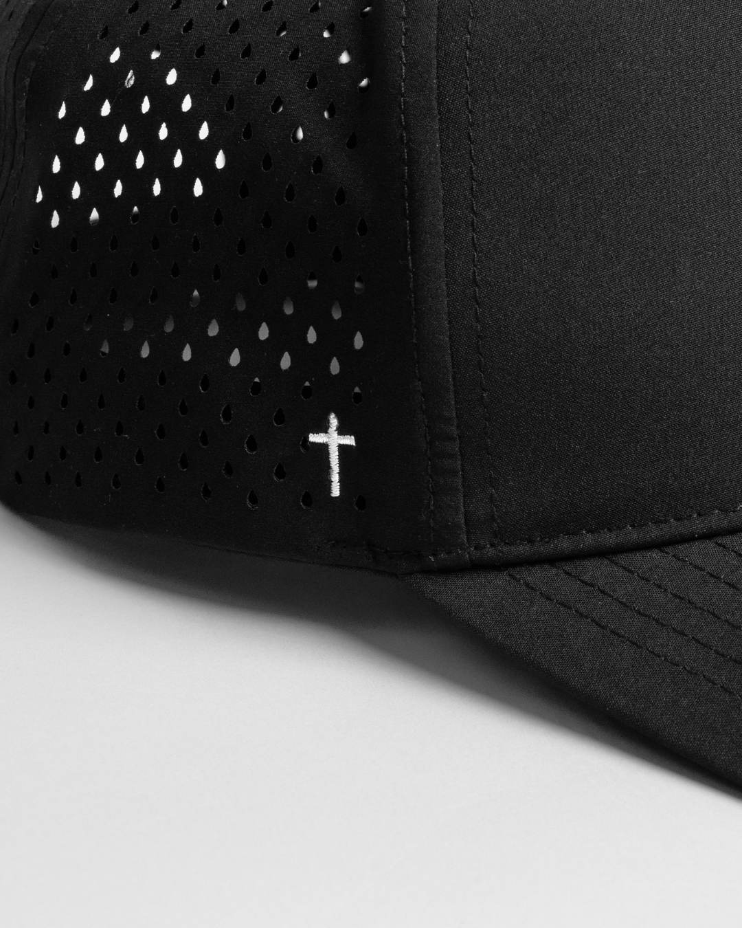 Youth Perforated Snapback - Black